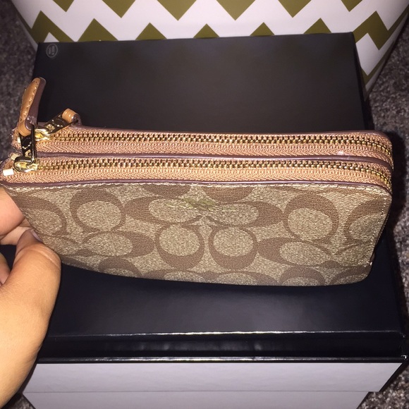 Coach PVC Leather Double Corner Clutch/Wristlet - Picture 3 of 5